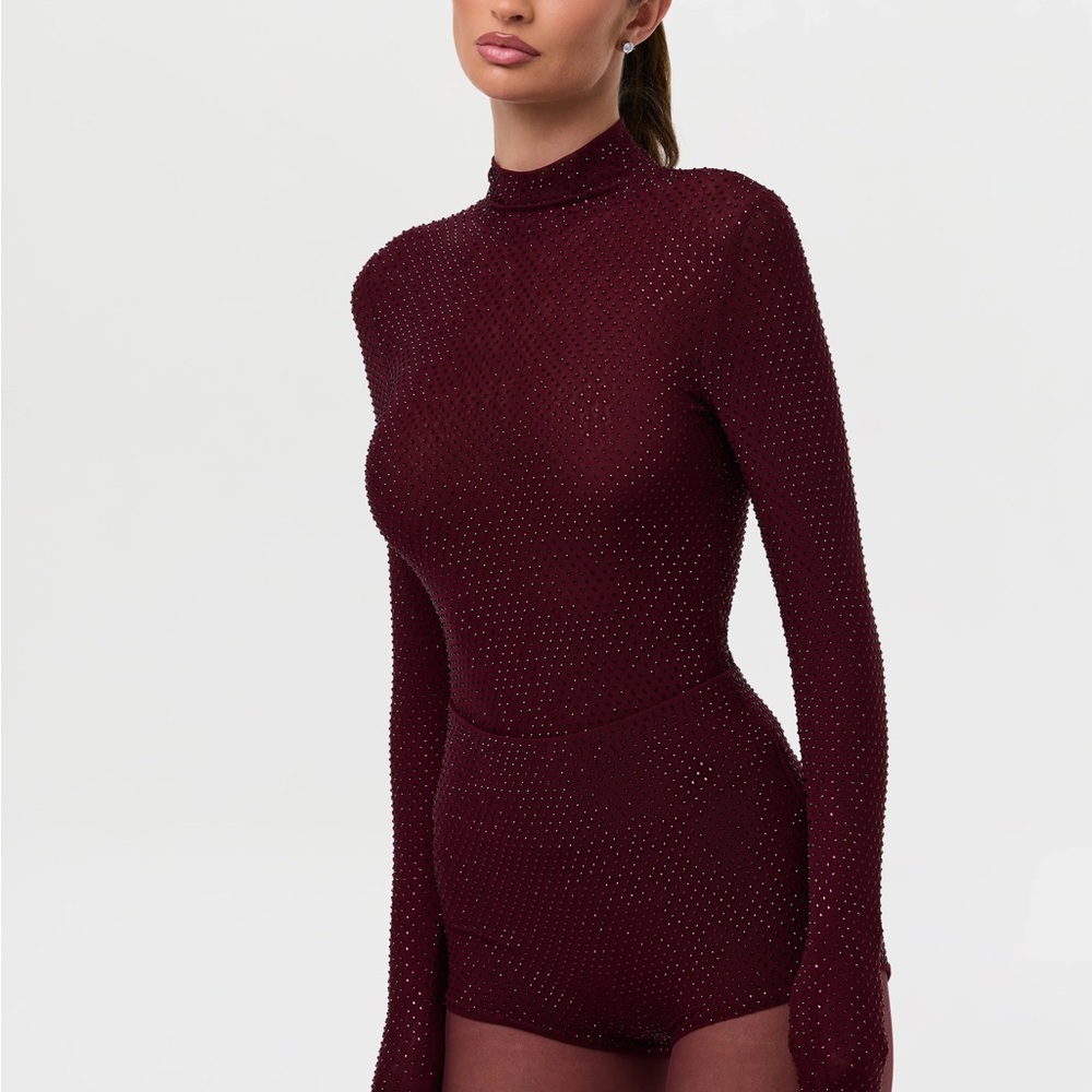 Naked Wardrobe Burgundy CRYSTAL HIGH WAISTED SHORTS - Picture 6 of 9